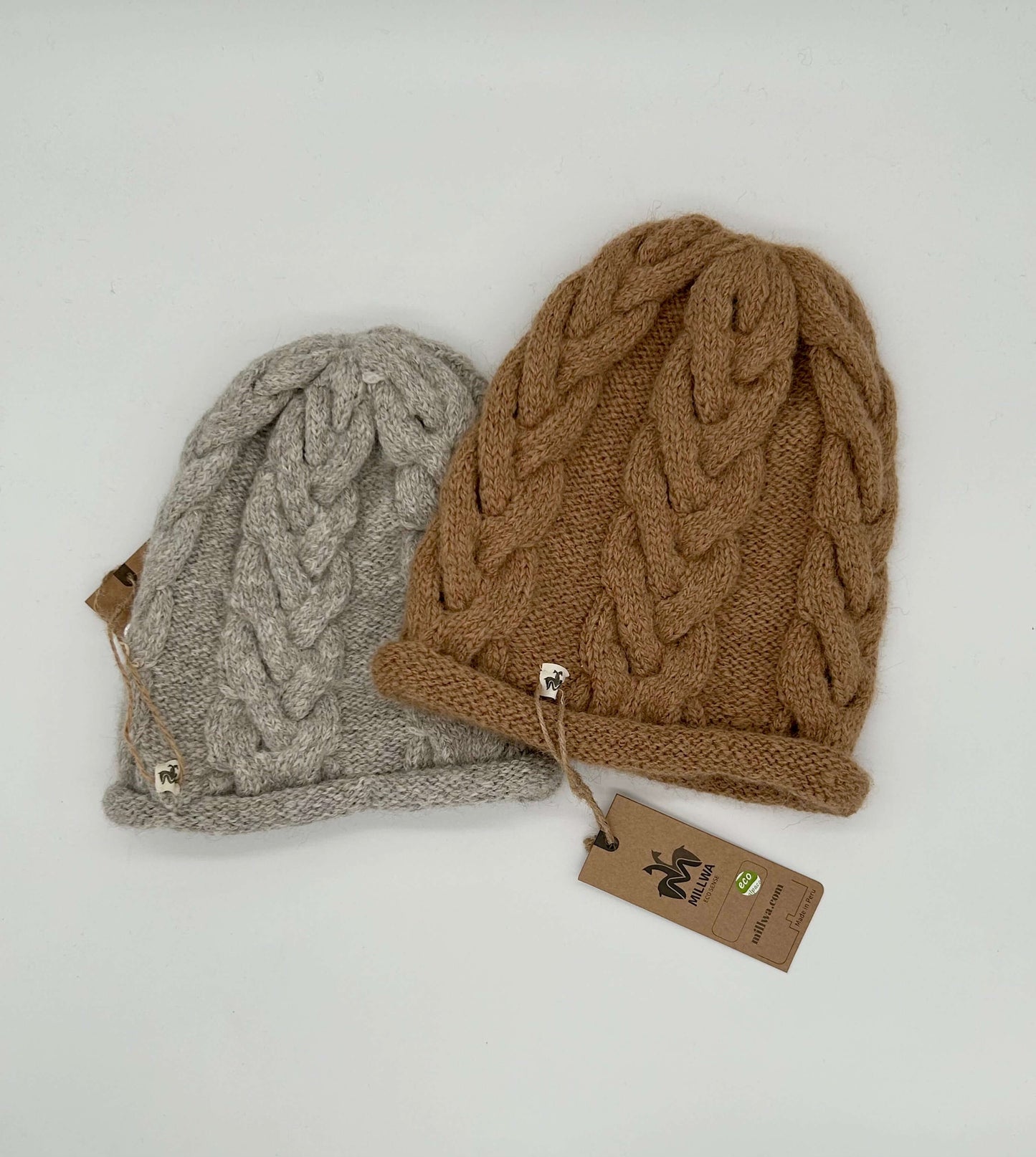 Gestrickte Mütze aus reiner Alpakawolle – schönes Design, kuschelig-weich und nachhaltig!