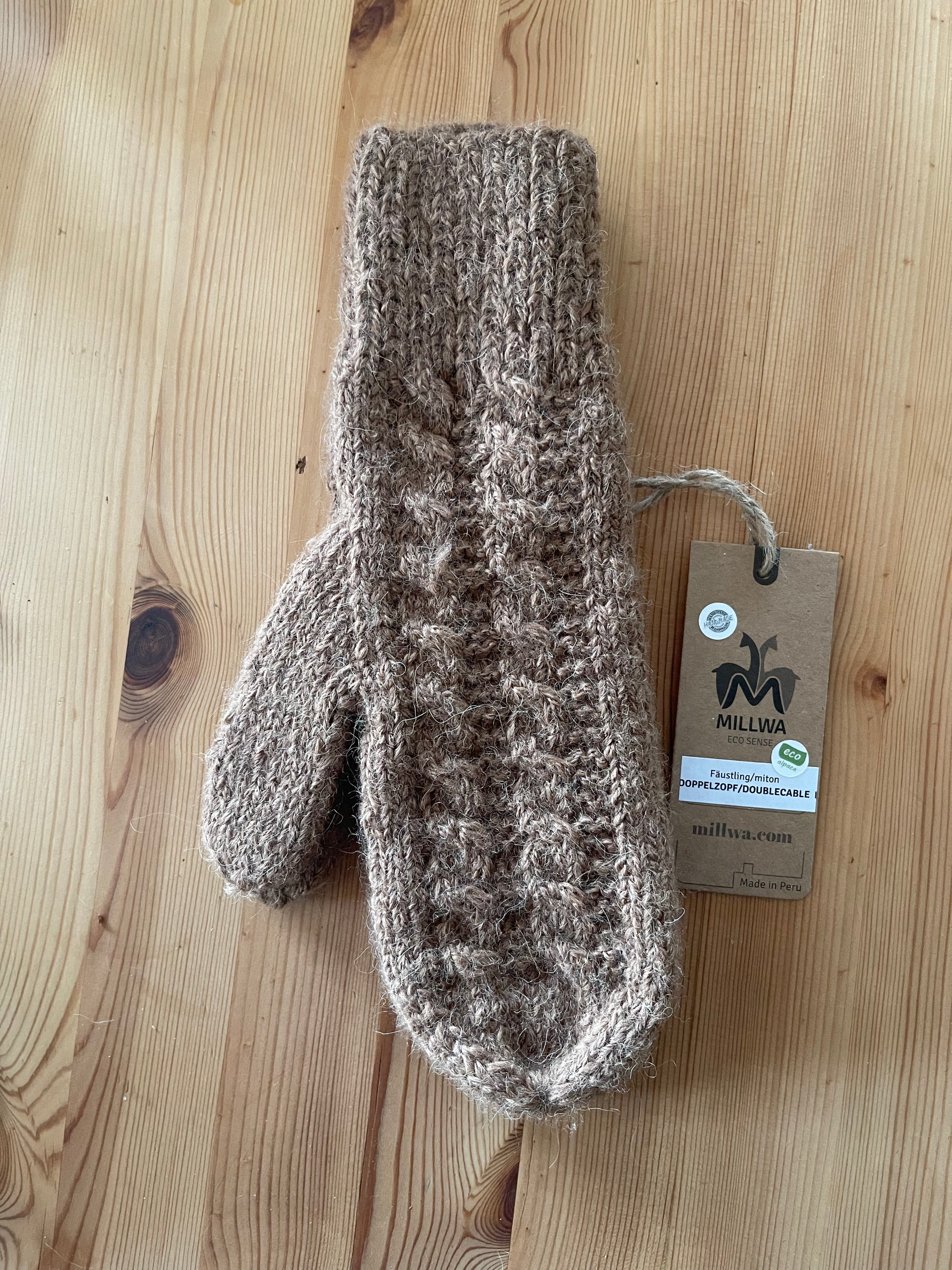 Handschuhe aus feinster Alpakawolle - Jetzt online bestellen und keine kalte Hände mehr im Winter!